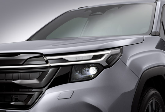 Cụm đèn trước LED